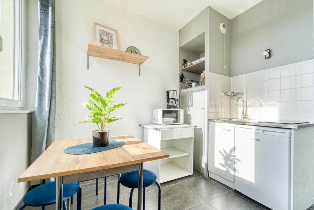 Apartment Mon Rez-de-chaussee Parking Prive Un-sejour-a-part *